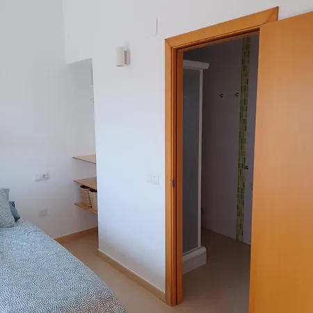 Lo Niuet Apartment *